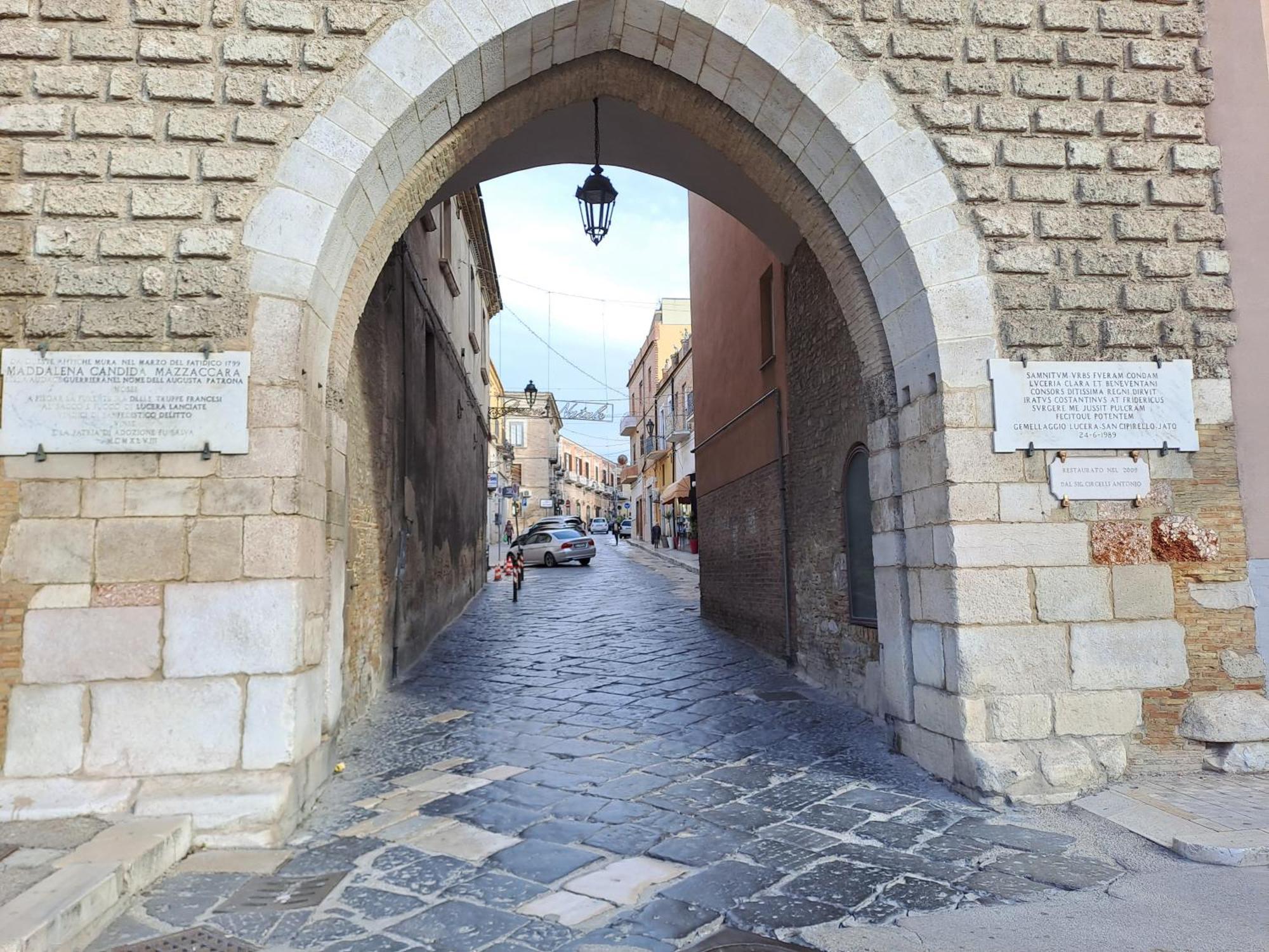 Bed and Breakfast La Casa Sull Arco Lucera Esterno foto